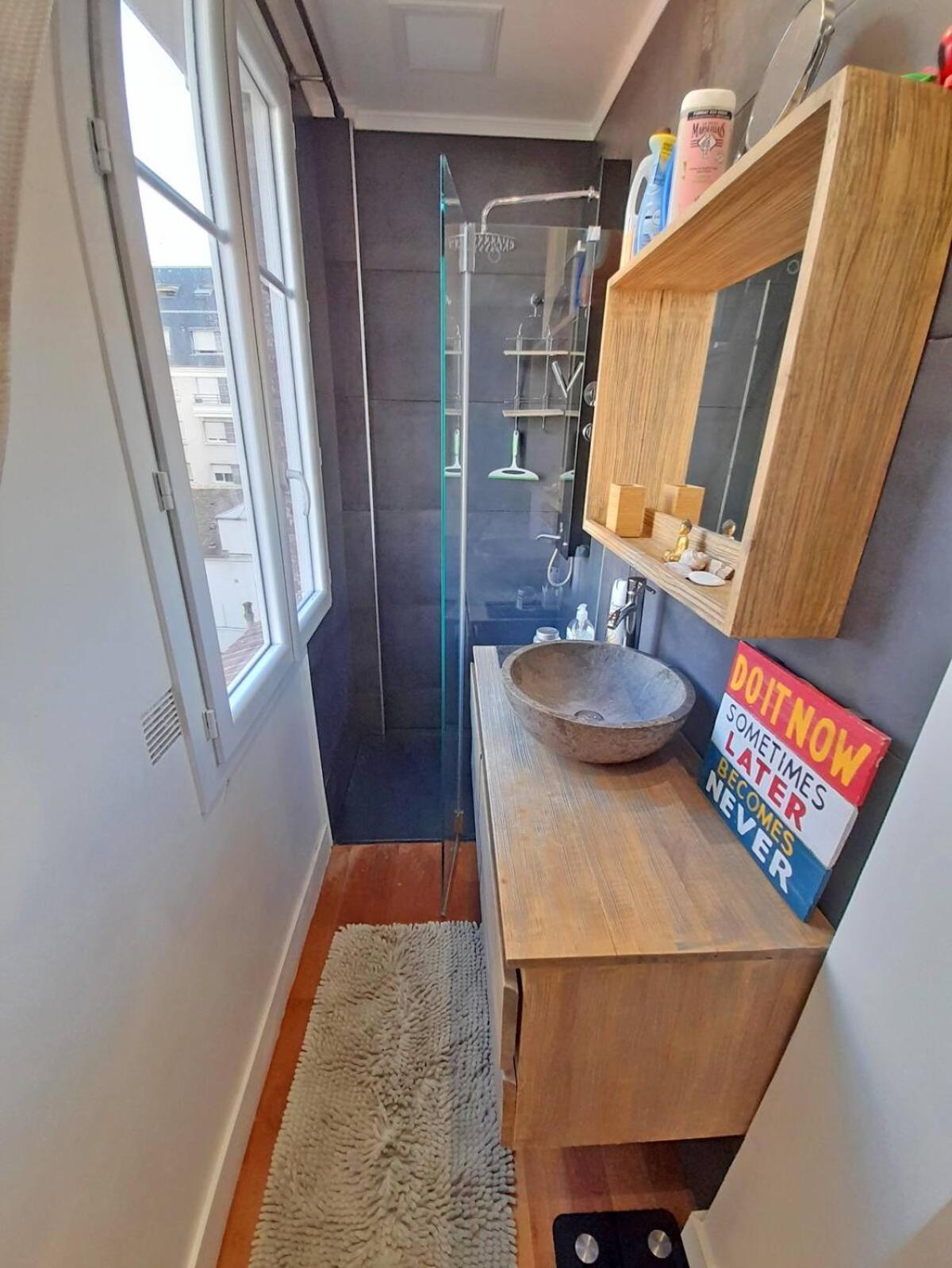 Large 1 Bedroom Hypercentre Apartment